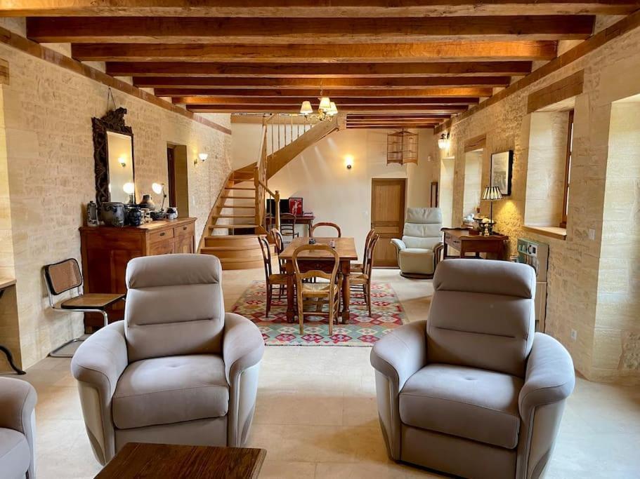 Charming 19Th Century Farmhouse With Pool Vitrac  Exterior foto